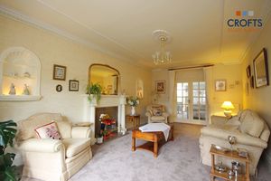 Lounge- click for photo gallery